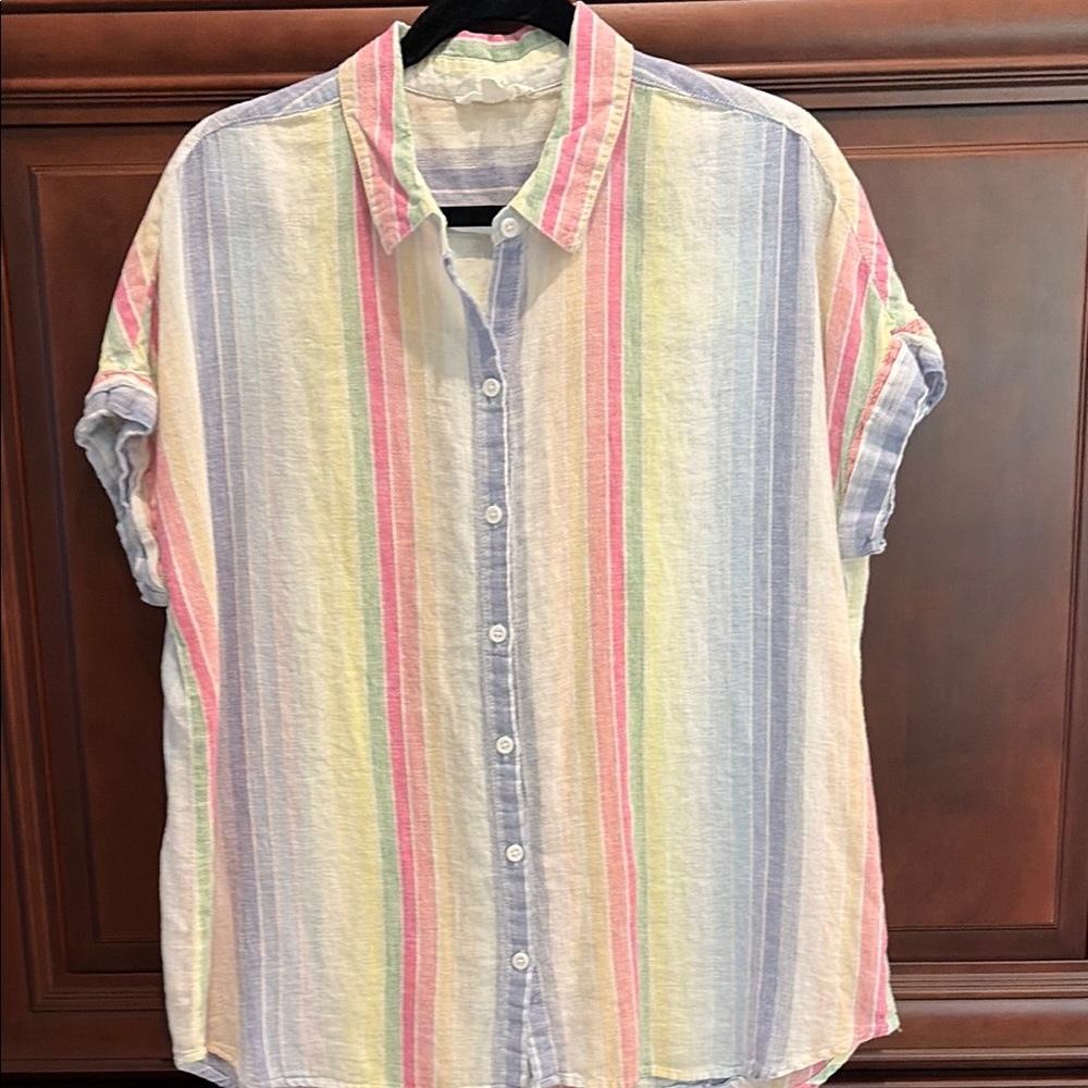 Women’s  Pastel Striped Short-Sleeve Button-Up Shirt